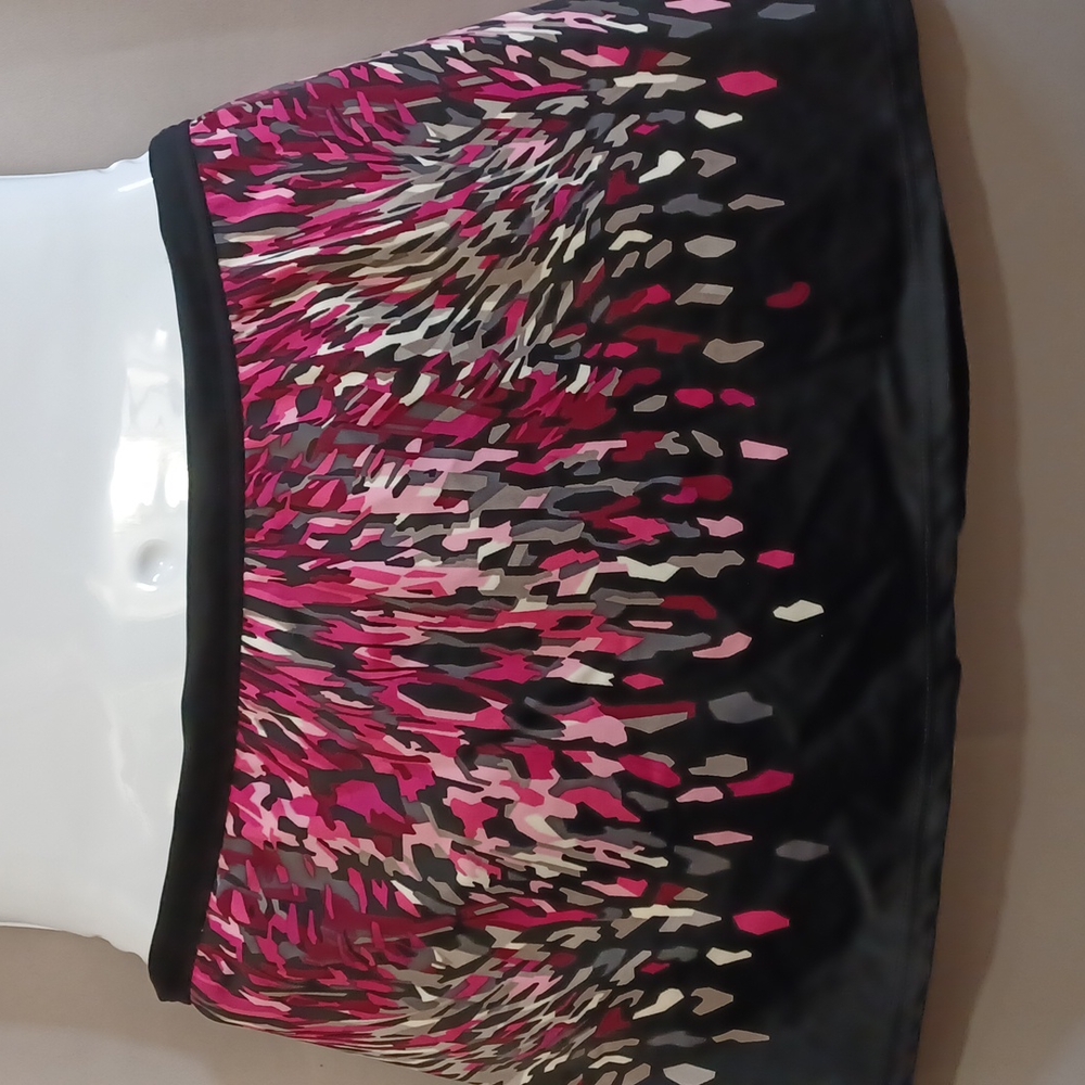 Be Creative  Multi-Color swimwear Skort Bottom. Size 8